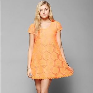 😘Kimchi Blue Knit Floral Lace Trapeze